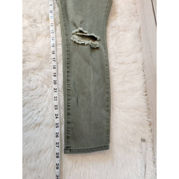 Old Navy Rockstar Women's Green‎ Solid Mid Rise Distressed Skinny Jeans Size 14 - Picture 7 of 7